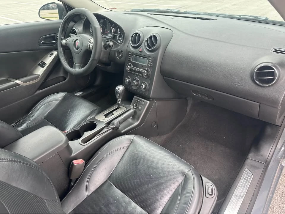 2009 Pontiac G6 - Image 9 of 19