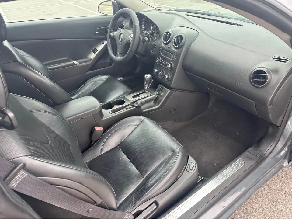 2009 Pontiac G6 - Image 8 of 19