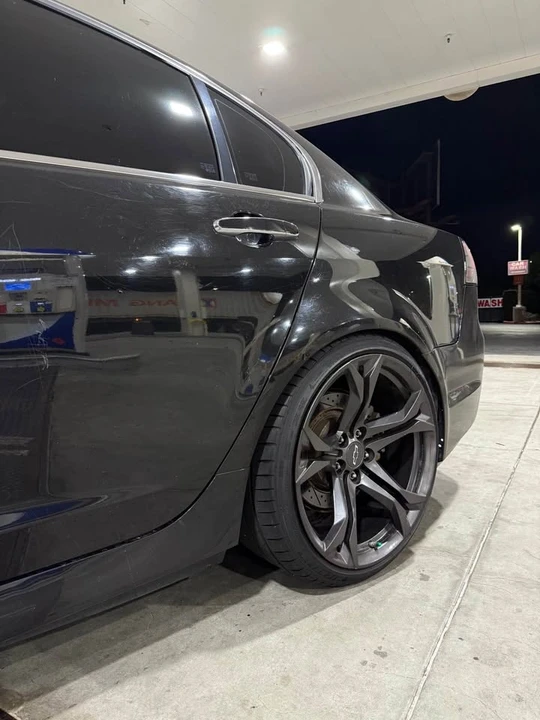 2009 Pontiac G8 - Image 10 of 19