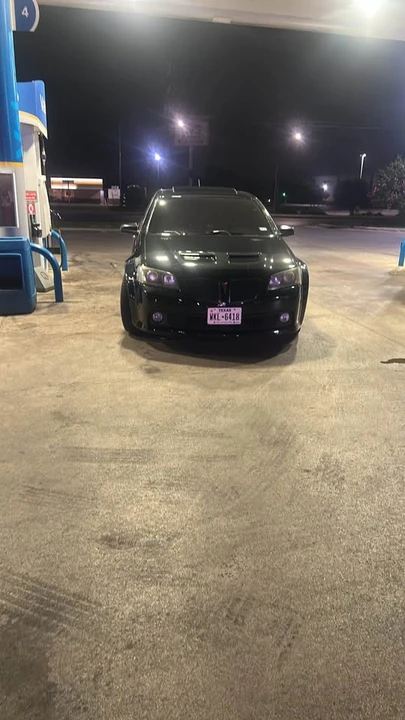 2009 Pontiac G8 - Image 2 of 10