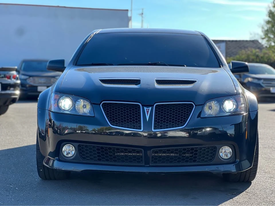 2009 Pontiac G8 - Image 2 of 20