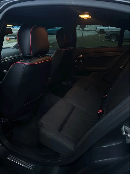 2009 Pontiac G8 - Image 10 of 11
