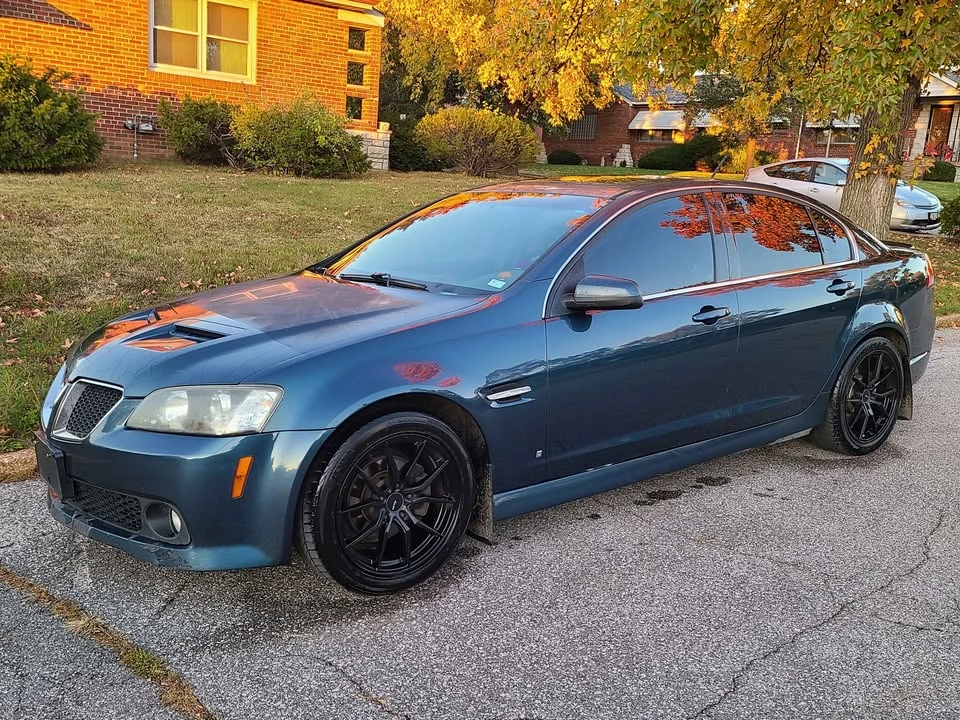 2009 Pontiac G8 - Image 2 of 9
