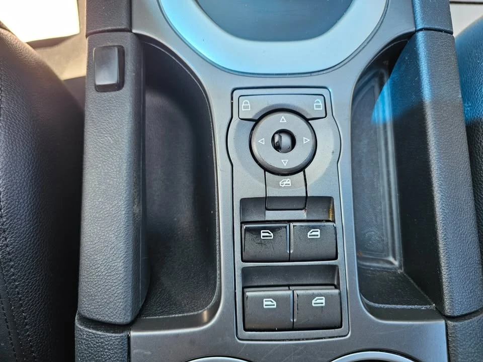 2009 Pontiac G8 - Image 14 of 15