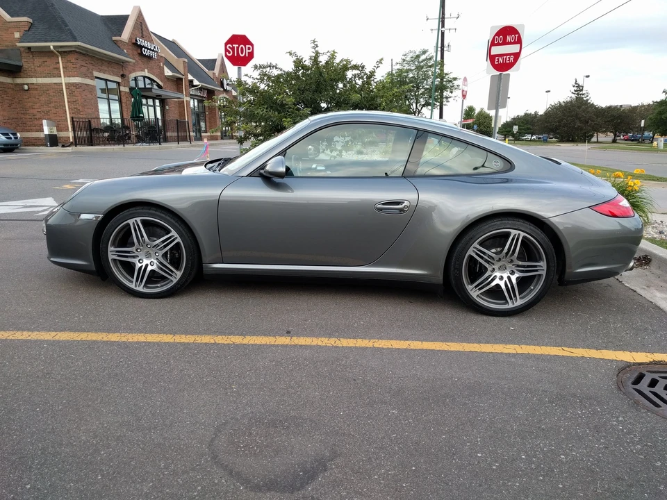 2009 Porsche 997 Carrera 4S - Image 4 of 9