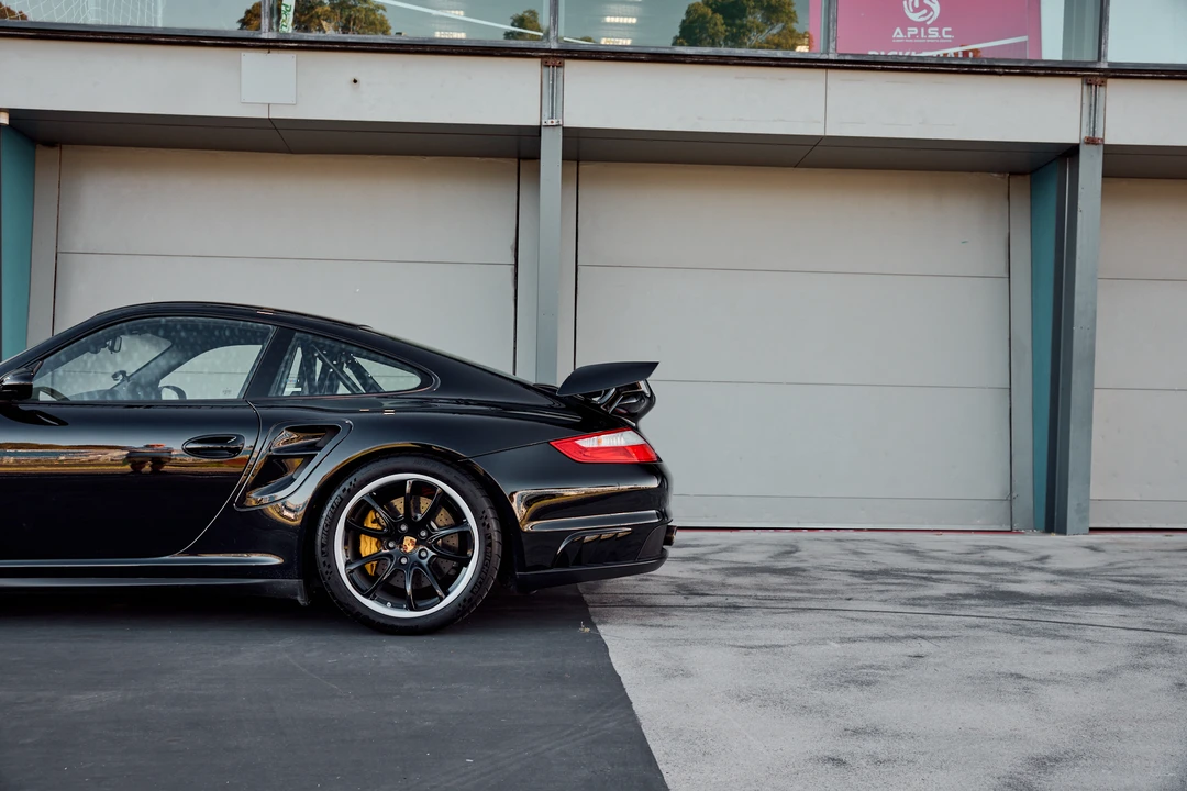 2009 Porsche 997 GT2 - Image 15 of 31