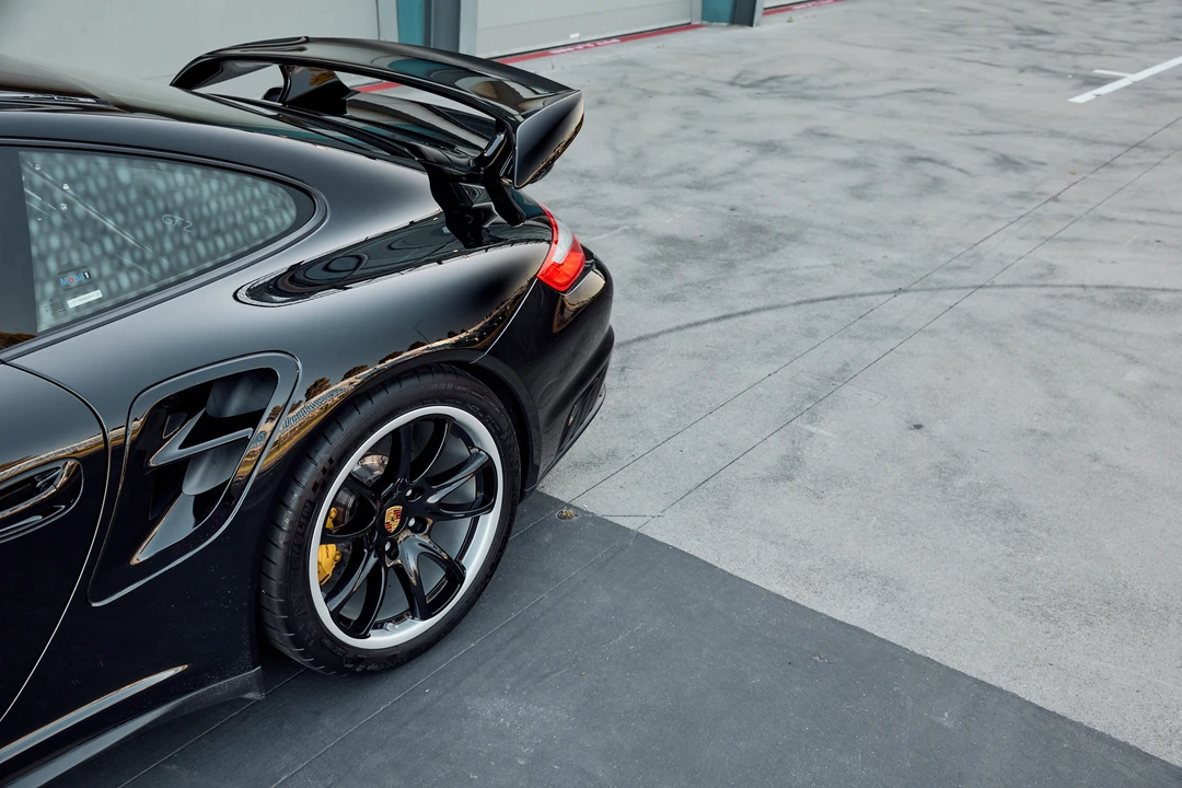 2009 Porsche 997 GT2 - Image 16 of 31