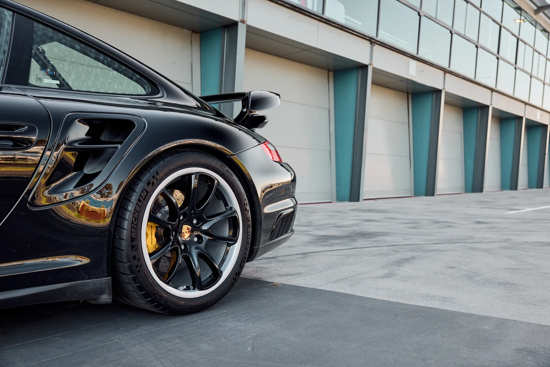 2009 Porsche 997 GT2 - Image 17 of 31