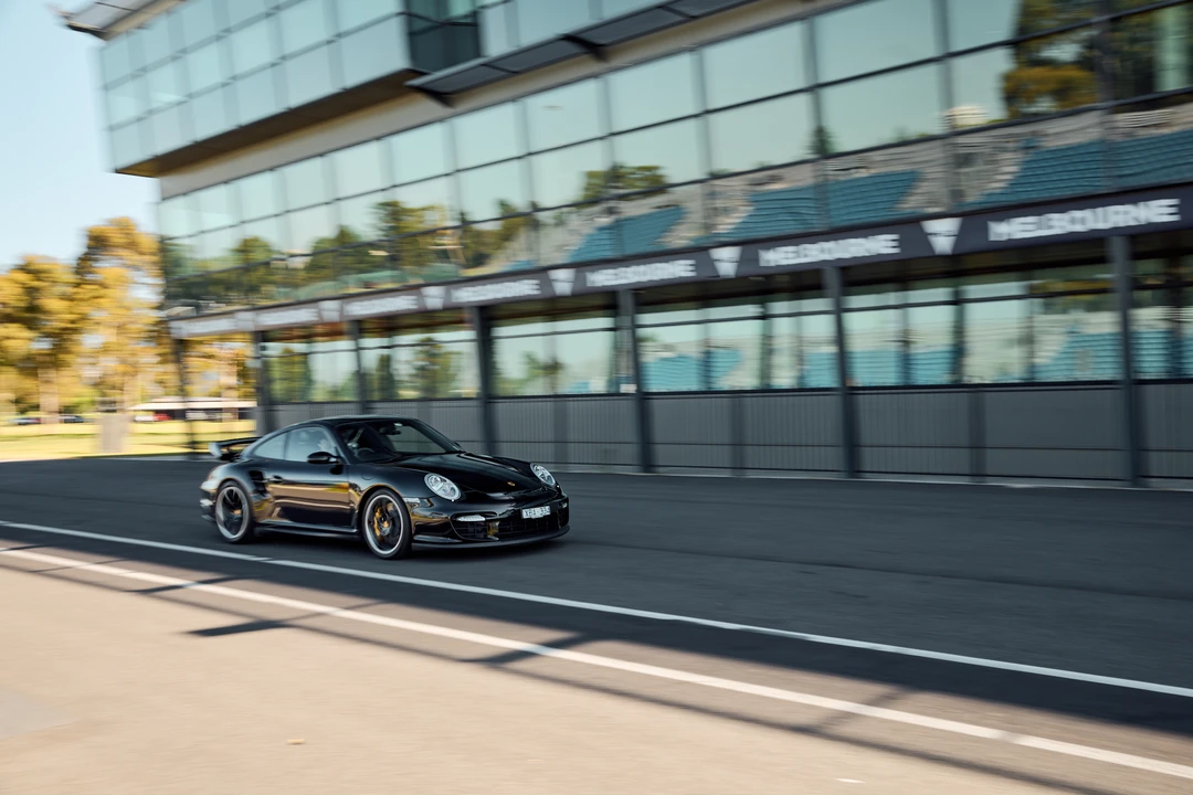 2009 Porsche 997 GT2 - Image 20 of 31