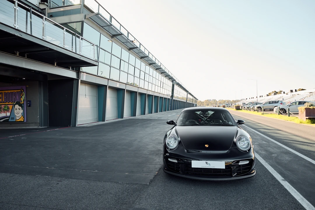 2009 Porsche 997 GT2 - Image 2 of 31