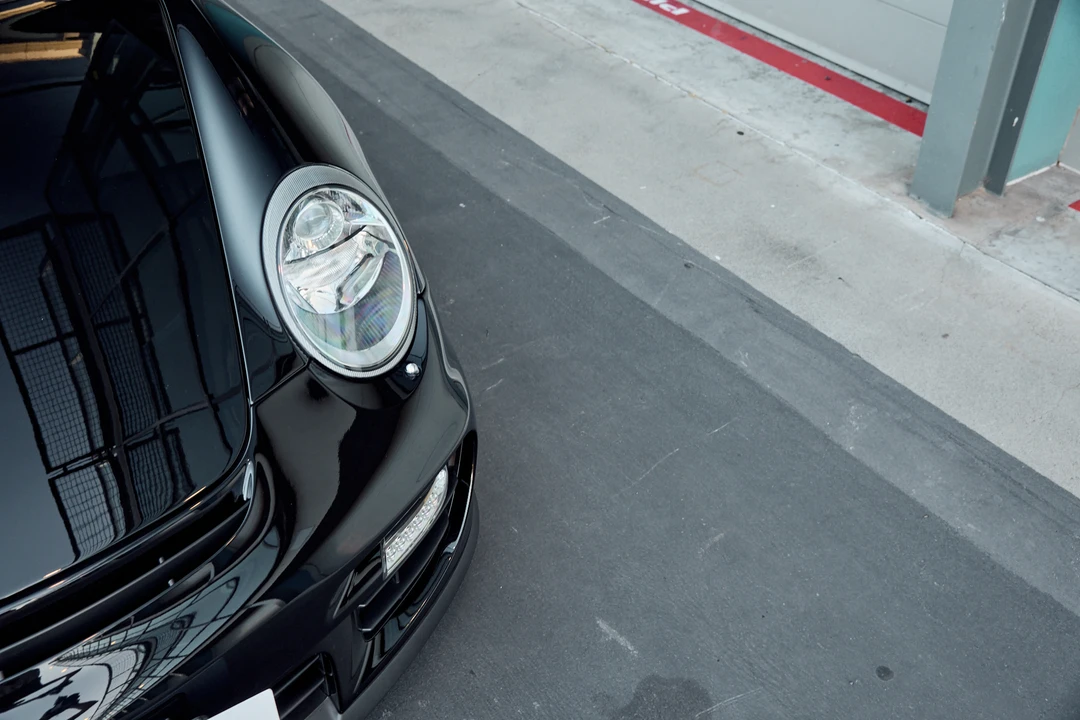 2009 Porsche 997 GT2 - Image 27 of 31