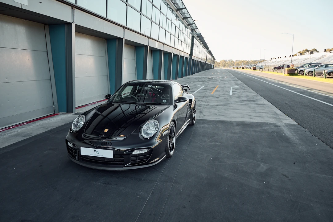 2009 Porsche 997 GT2 - Image 10 of 31