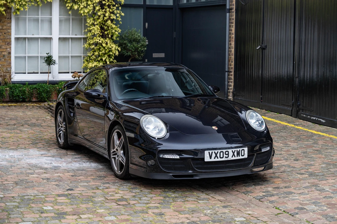 2009 Porsche 997 Turbo - Image 16 of 31