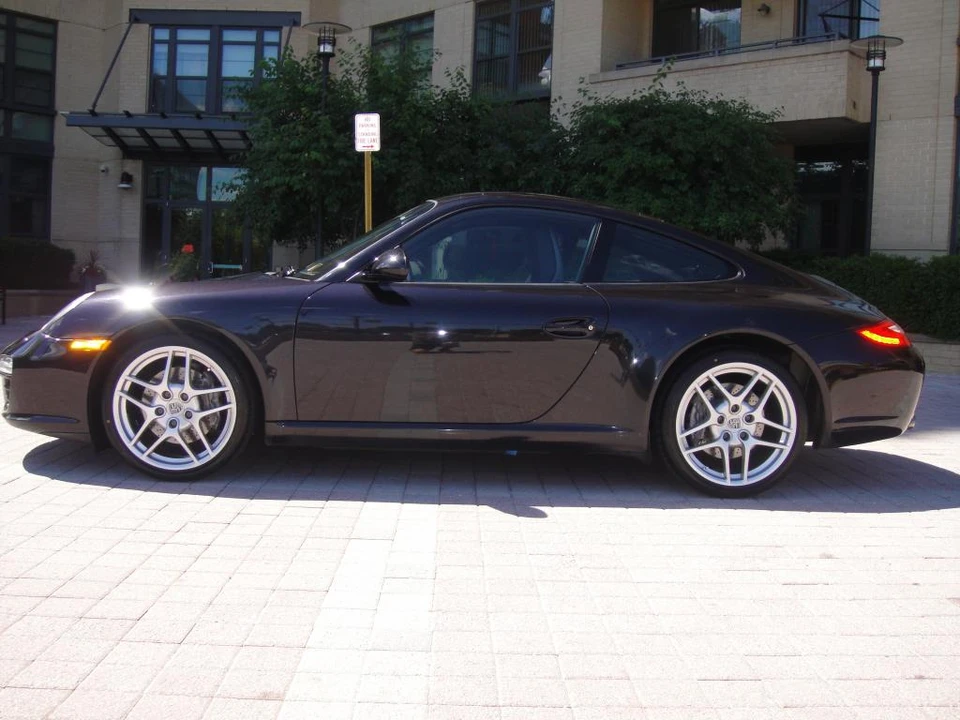 2009 Porsche 997 Carrera - Image 19 of 31