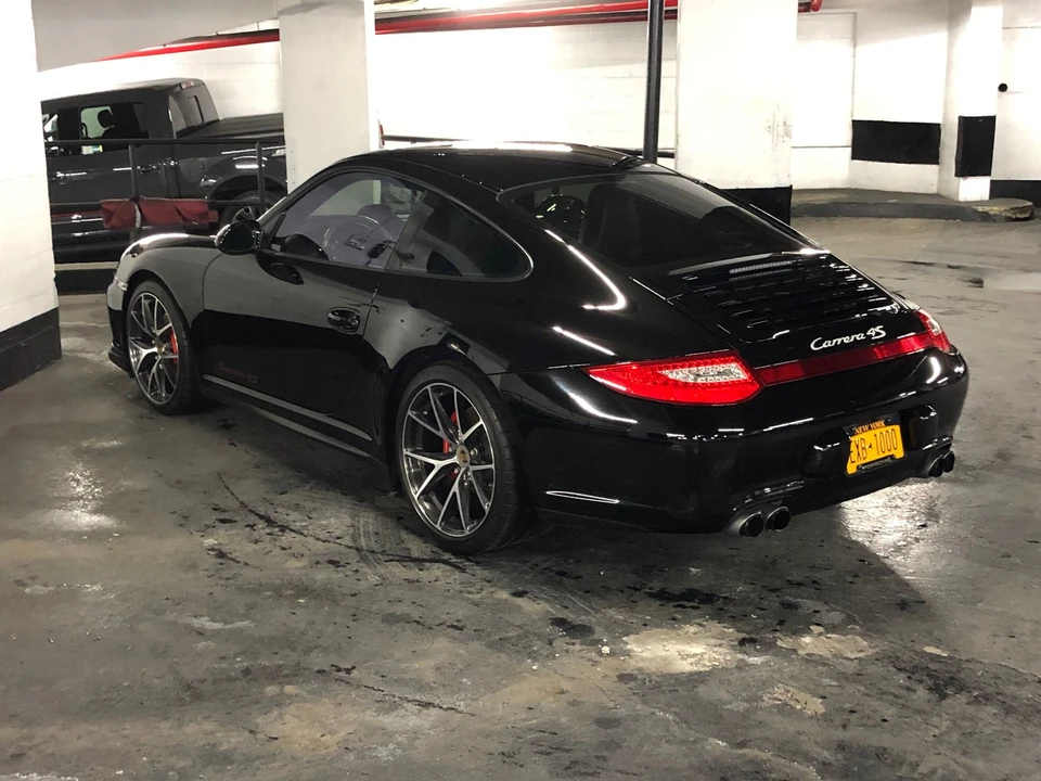 2009 Porsche 997 Carrera 4S - Image 9 of 14