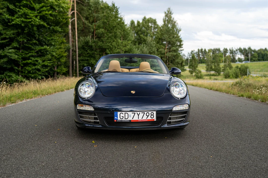 2009 Porsche 997 Carrera 4S - Image 2 of 31