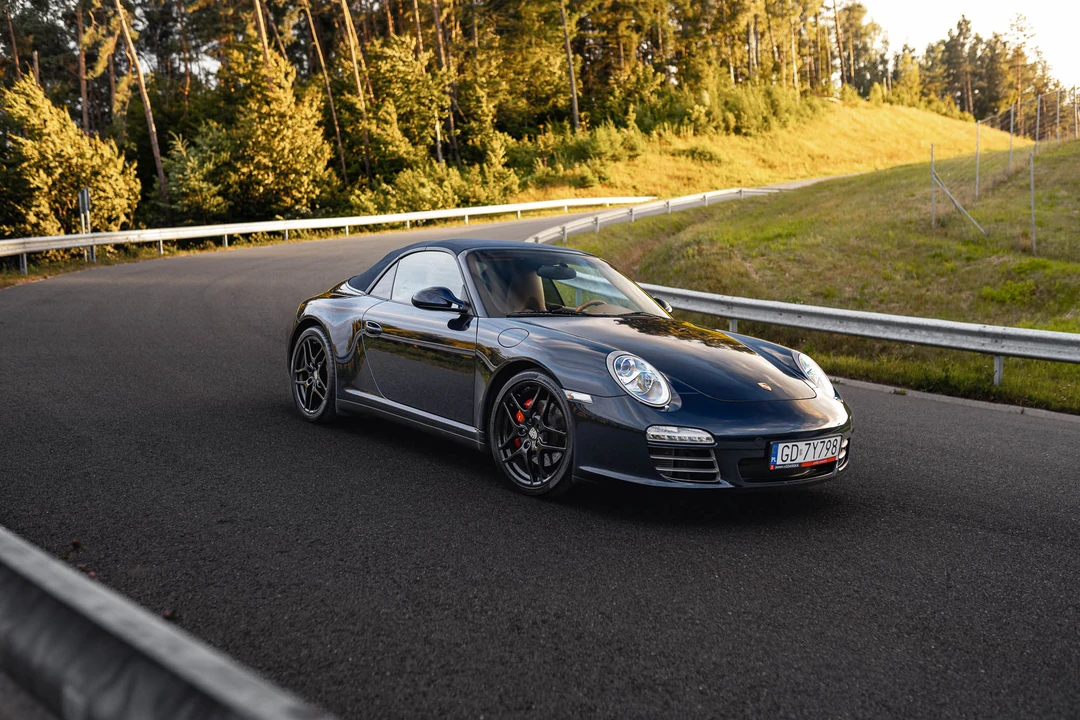 2009 Porsche 997 Carrera 4S - Image 25 of 31