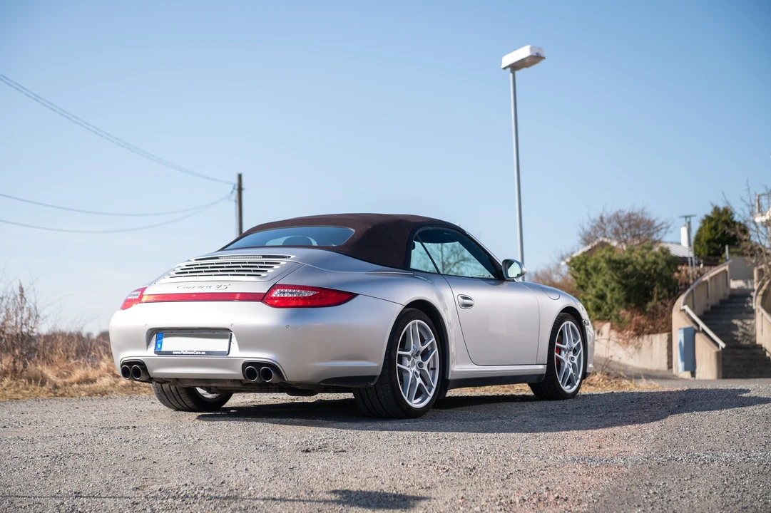 2009 Porsche 997 Carrera 4S - Image 10 of 31