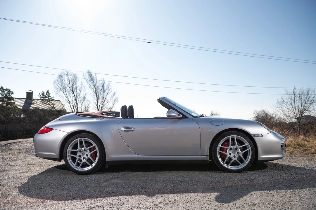 2009 Porsche 997 Carrera 4S - Image 8 of 31
