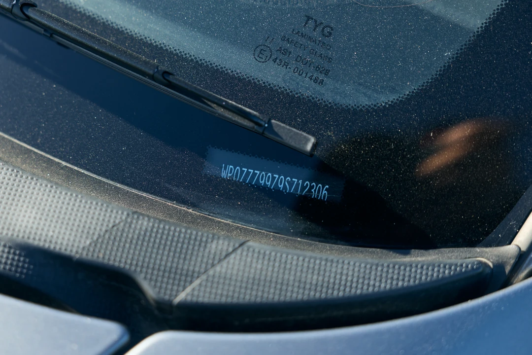 2009 Porsche 997 Carrera 4S - Image 21 of 31