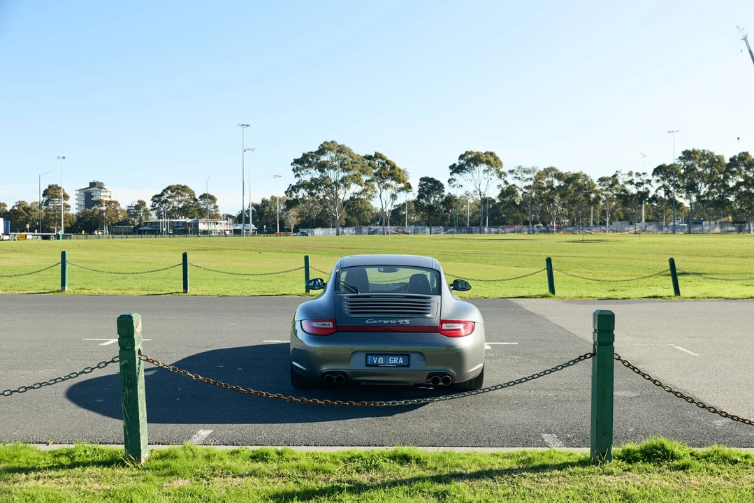 2009 Porsche 997 Carrera 4S - Image 11 of 31