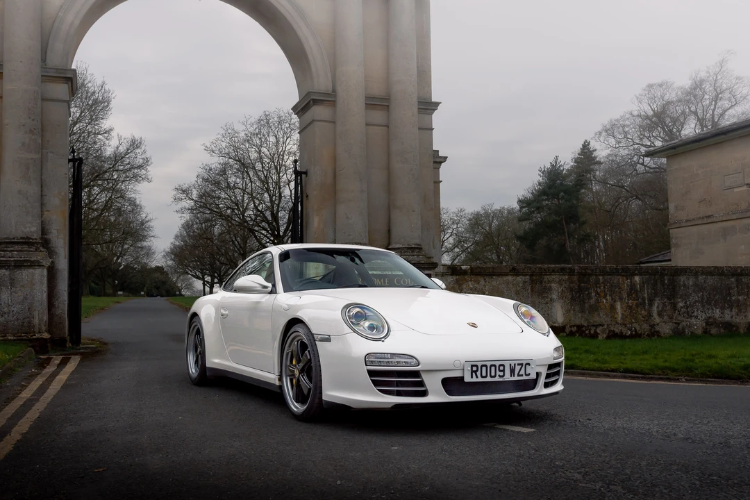 2009 Porsche 997 Carrera 4S - Image 11 of 31