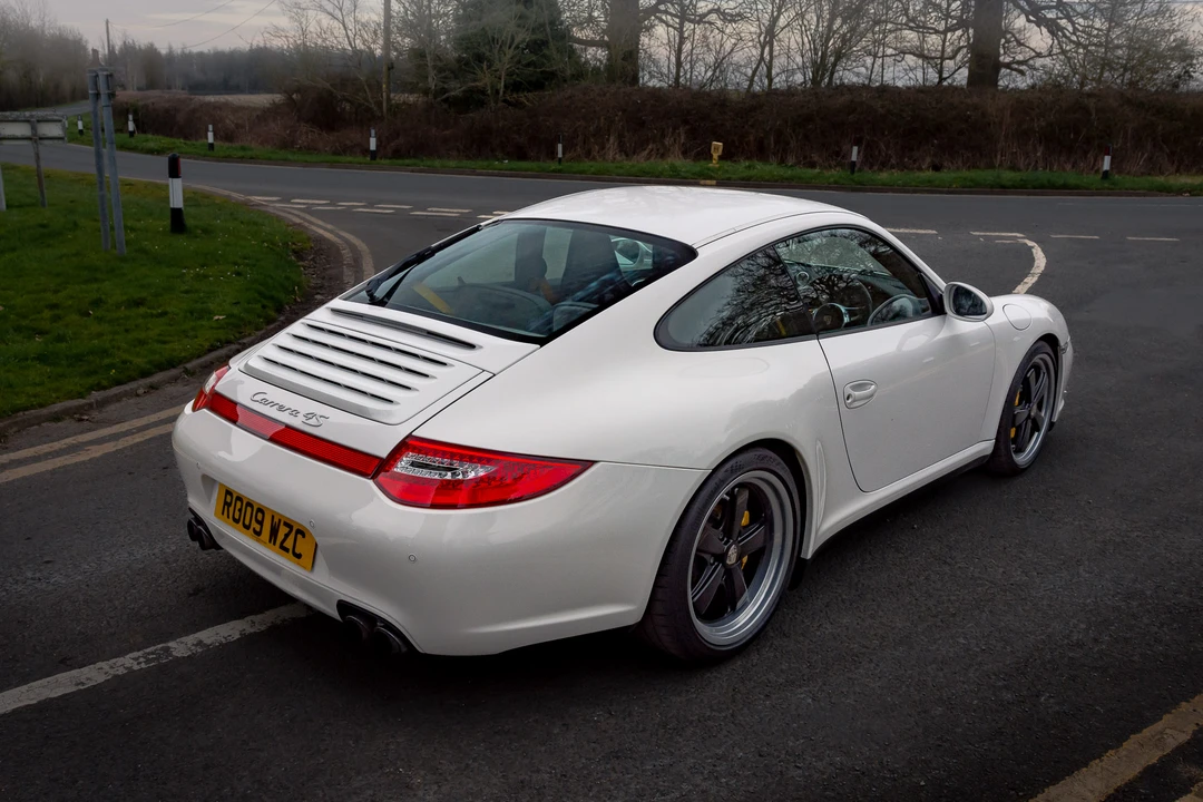 2009 Porsche 997 Carrera 4S - Image 16 of 31