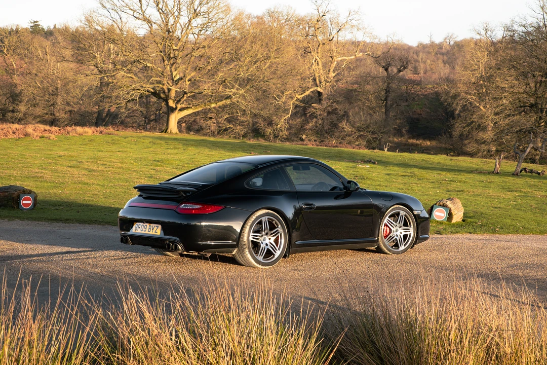 2009 Porsche 997 Carrera 4S - Image 11 of 31