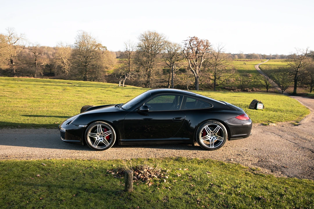 2009 Porsche 997 Carrera 4S - Image 7 of 31