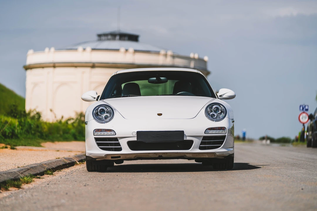 2009 Porsche 997 Carrera 4S - Image 10 of 31