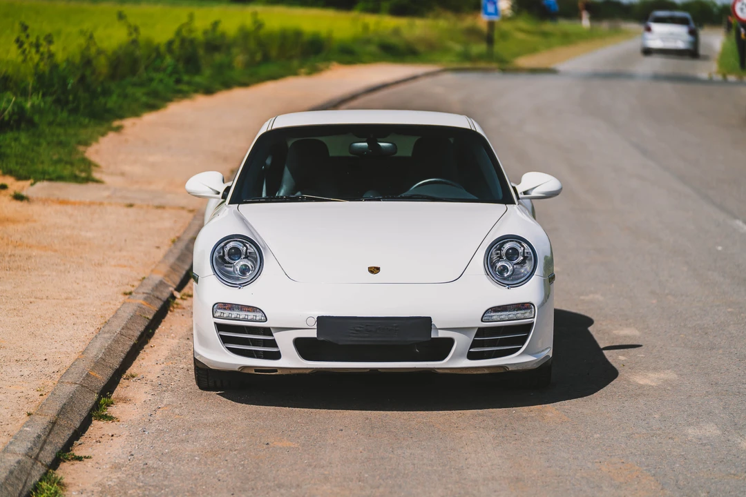 2009 Porsche 997 Carrera 4S - Image 11 of 31