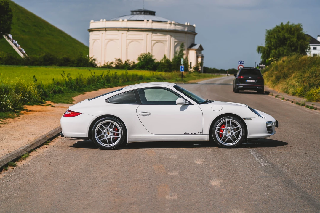 2009 Porsche 997 Carrera 4S - Image 17 of 31
