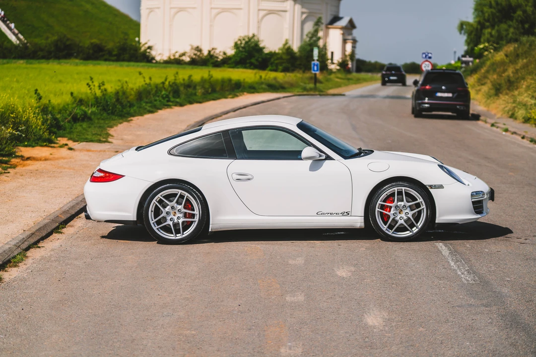 2009 Porsche 997 Carrera 4S - Image 21 of 31