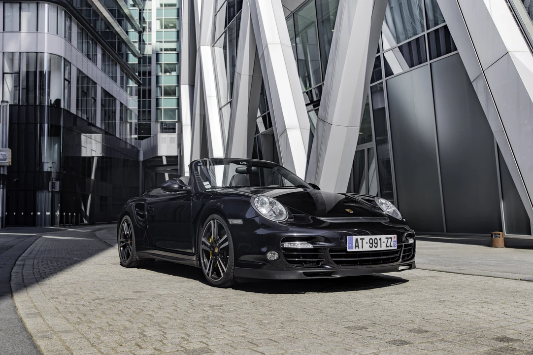 2009 Porsche 997 Turbo - Image 12 of 31