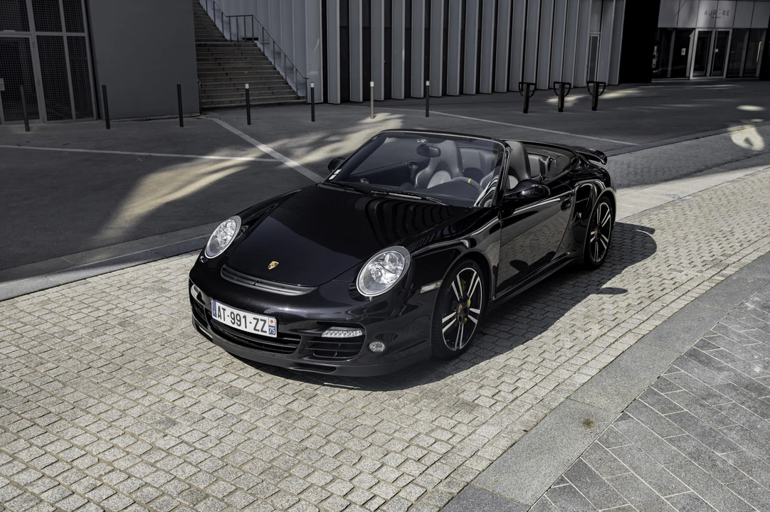 2009 Porsche 997 Turbo - Image 17 of 31