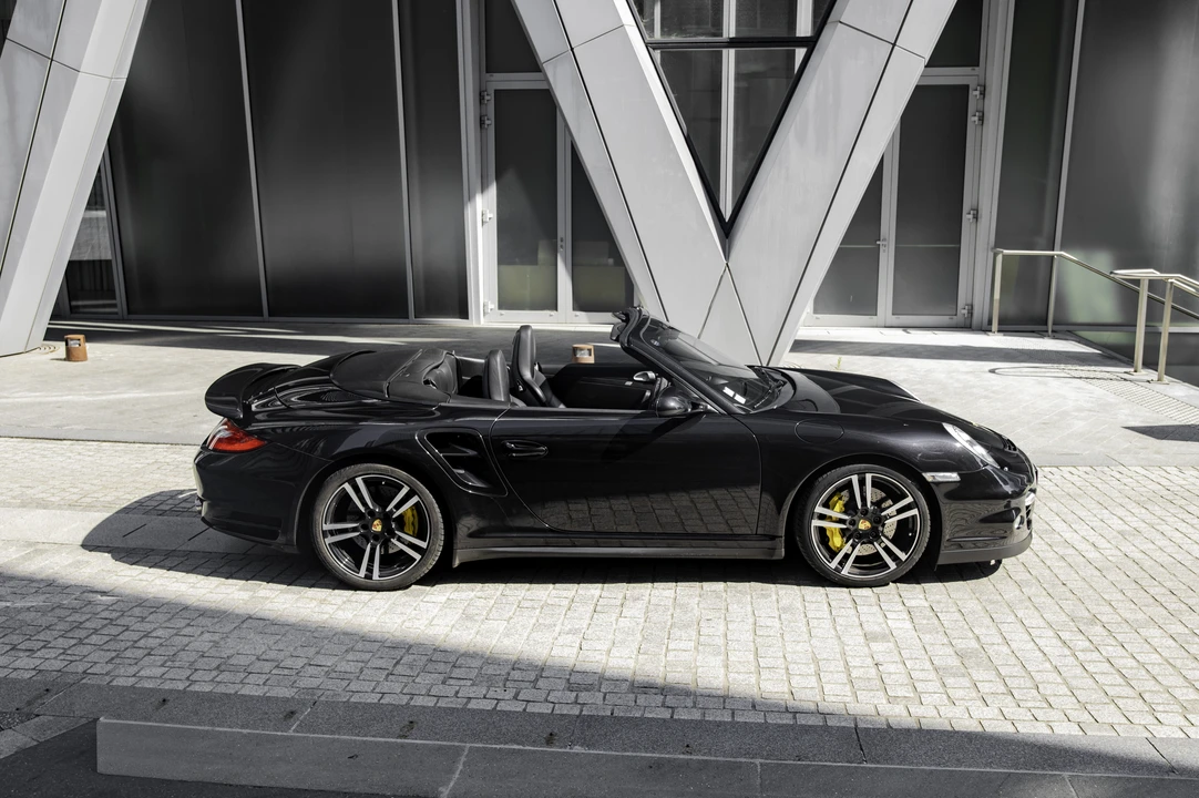 2009 Porsche 997 Turbo - Image 11 of 31