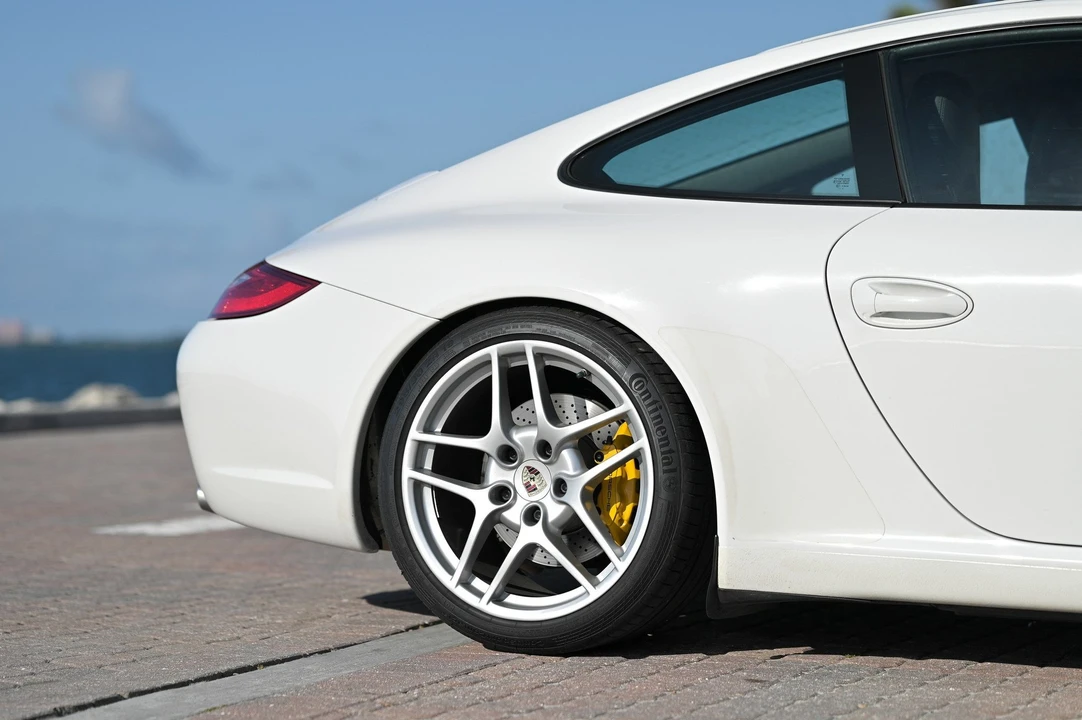2009 Porsche 997 Carrera - Image 11 of 31