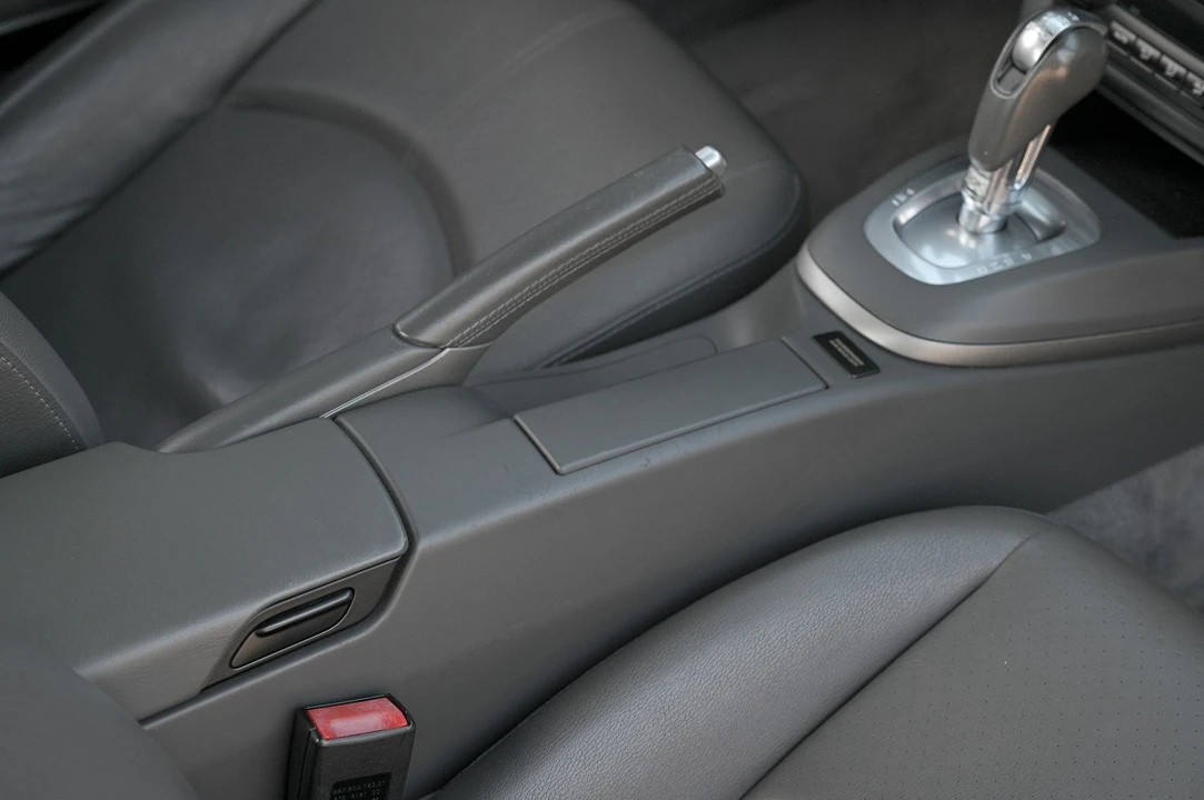 2009 Porsche 997 Carrera - Image 26 of 31