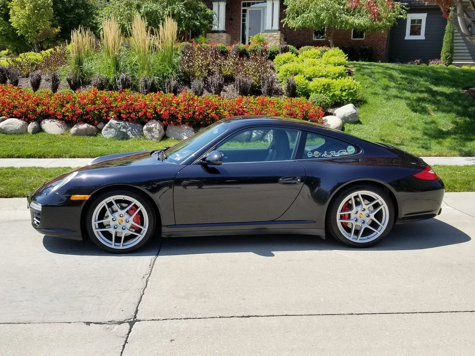 2009 Porsche 997 Carrera 4S - Image 2 of 26