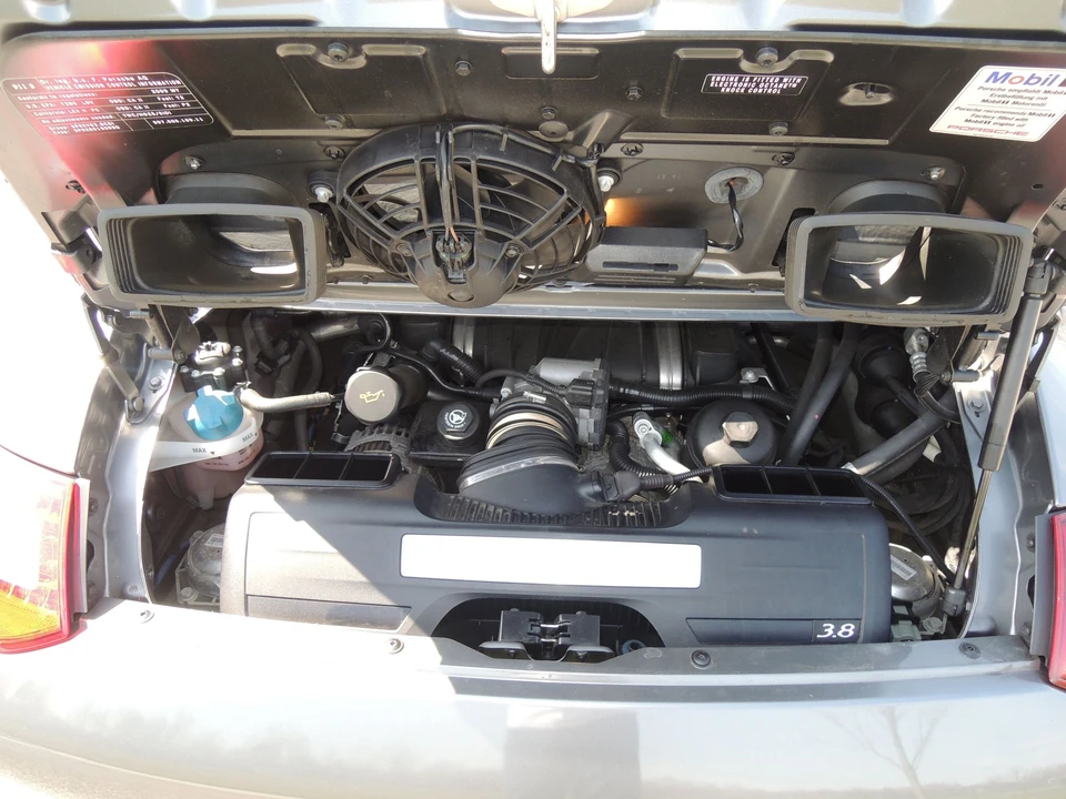 2009 Porsche 997 Carrera 4S - Image 7 of 20