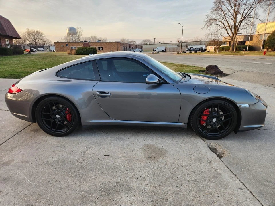 2009 Porsche 997 Carrera 4S - Image 9 of 31