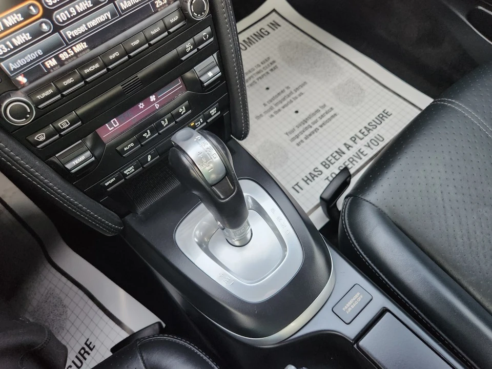 2009 Porsche 997 Carrera 4S - Image 28 of 31