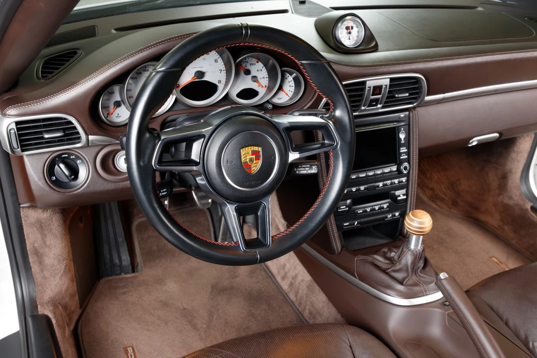 2009 Porsche 997 Carrera S - Image 16 of 21