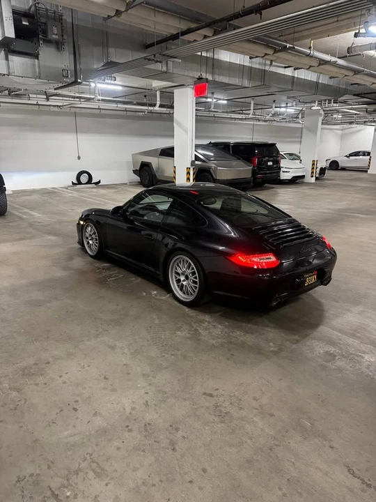 2009 Porsche 997 Carrera - Image 6 of 12