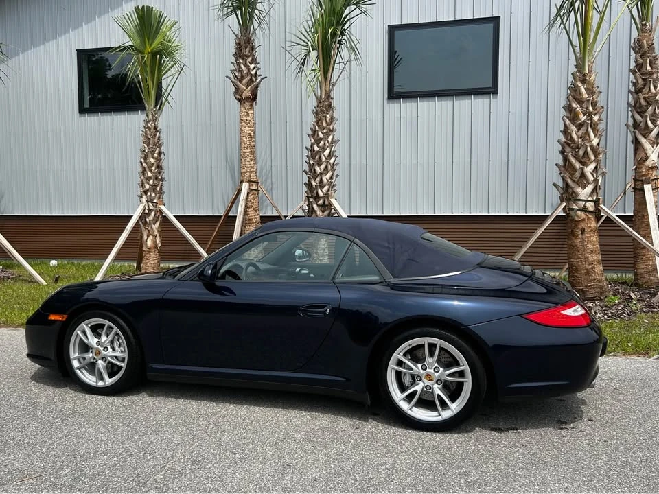 2009 Porsche 997 Carrera 4 - Image 2 of 10