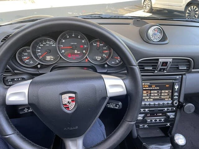 2009 Porsche 997 Carrera 4 - Image 10 of 22