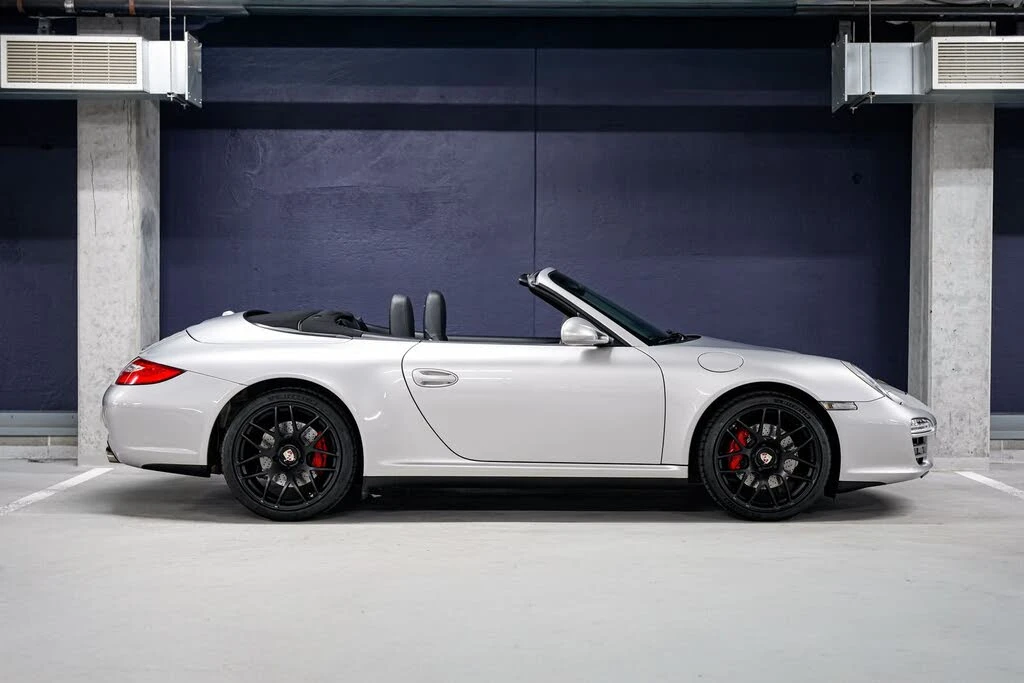 2009 Porsche 997 Carrera 4 - Image 2 of 31
