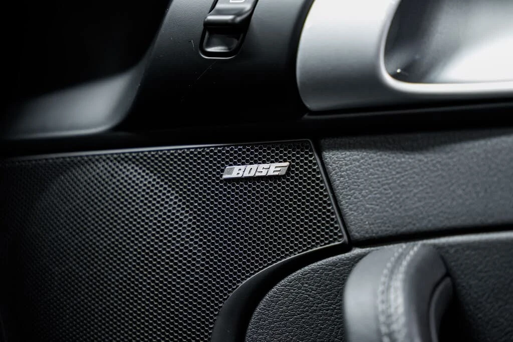 2009 Porsche 997 Carrera 4 - Image 15 of 31