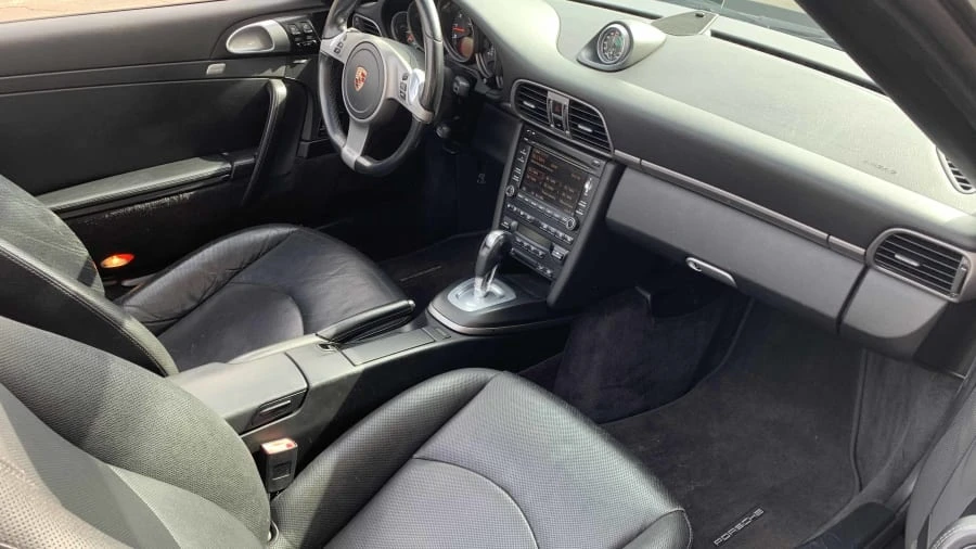 2009 Porsche 997 Carrera 4 - Image 5 of 10