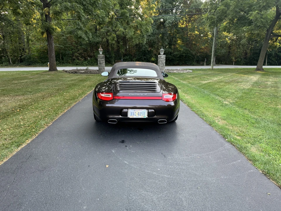 2009 Porsche 997 Carrera 4 - Image 30 of 31